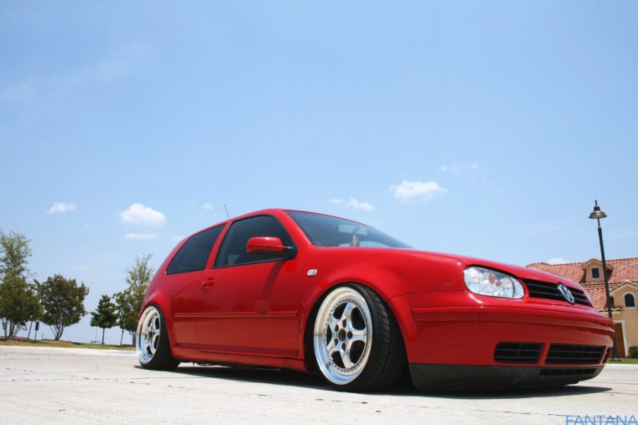 Volkswagen Golf MK4 диски Kinesis Supercup R18 9J ET55 215/35 10J ET45 225/35