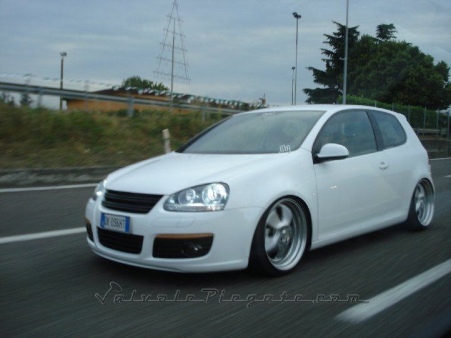Volkswagen Golf MK5 диски RH Turbo P R19 8.5J ET52 225/35 9.5J