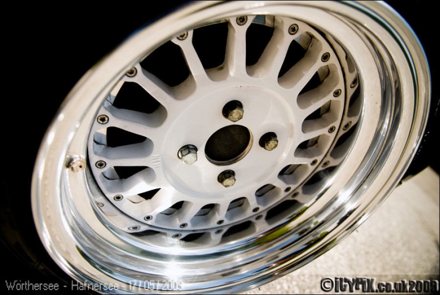 Volkswagen Lupo диски HTN Rennsport R14 8J ET19 195/40 ET4