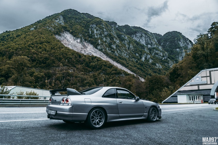 Nissan Skyline R33 диски Rays Volk Racing CE28N R18 9.5J ET20 GT-R V-Spec 