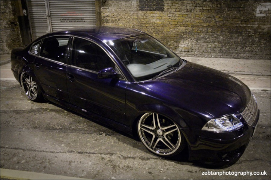Volkswagen Passat B5 диски OEM Mercedes AMG R20 8.5J 10J