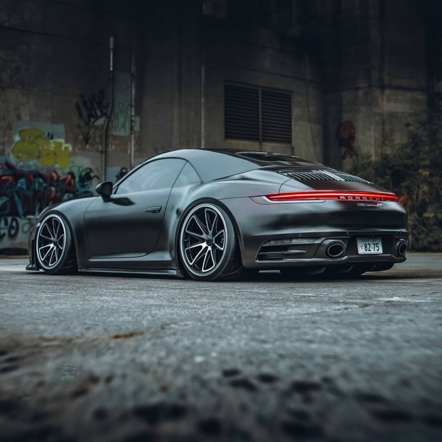 Porsche 911 992 диски Fifteen52 001M