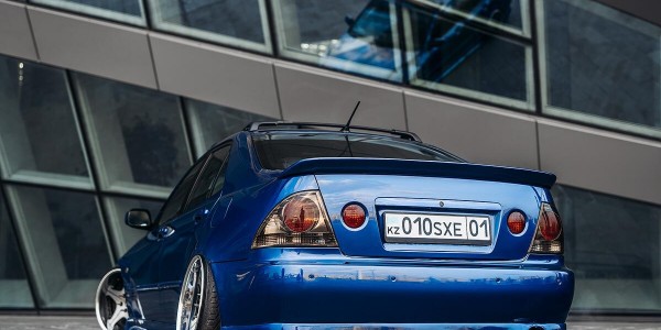 Lexus IS