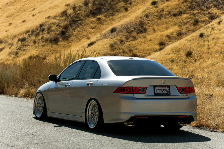 Acura TSX диски BBS LM R18 8J ET22 205/40 9J ET27 215/40