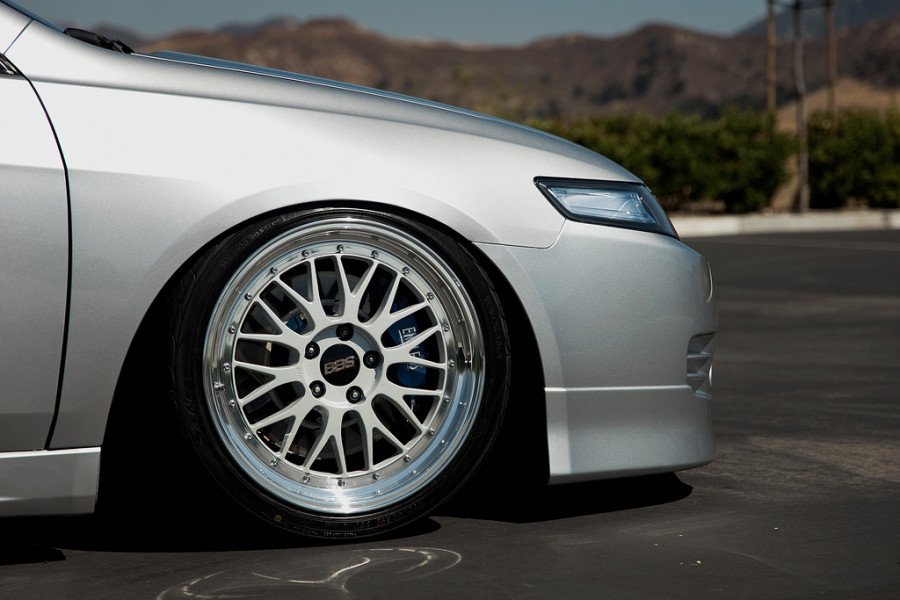 Acura TSX диски BBS LM R18 8J ET22 205/40 9J ET27 215/40