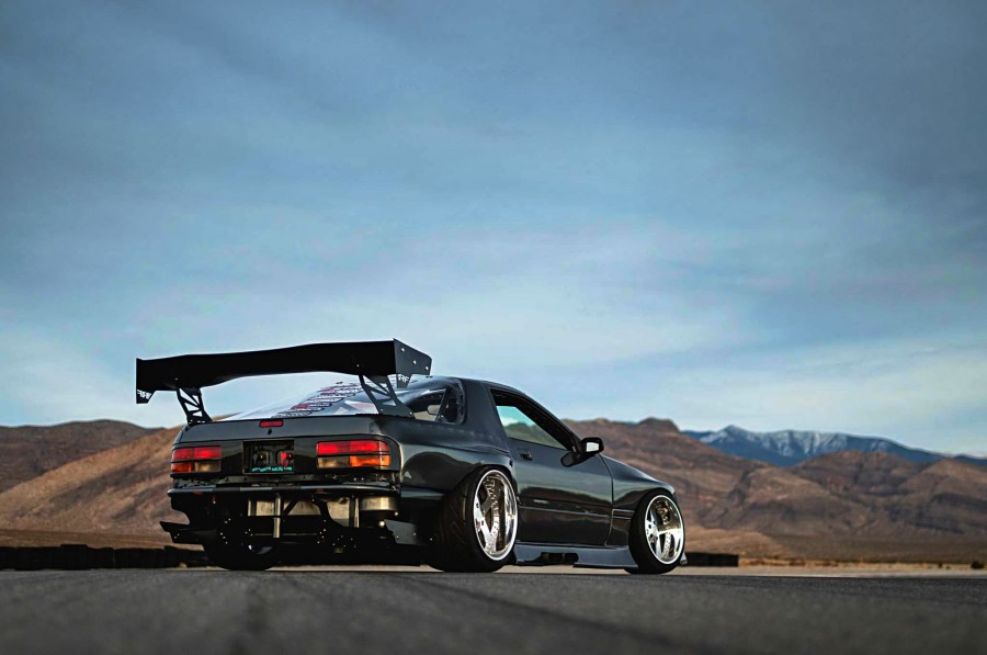Mazda RX-7 FC диски Work Equip 05