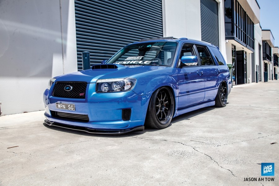 Subaru Forester SG диски Work Emotion XD9 R18 9.5J ET38 235/40