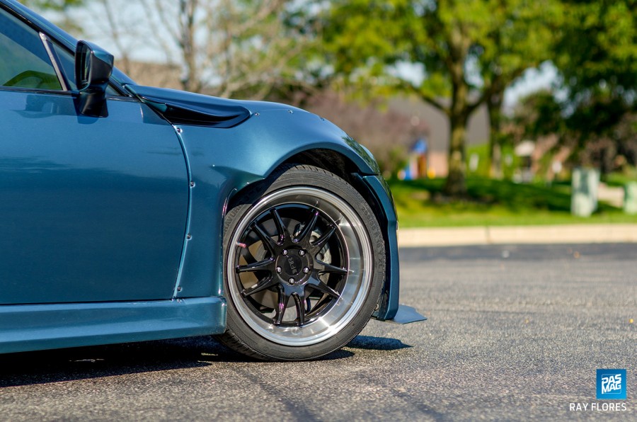 Subaru BRZ диски F1R F102 R18 9.5J 225/55