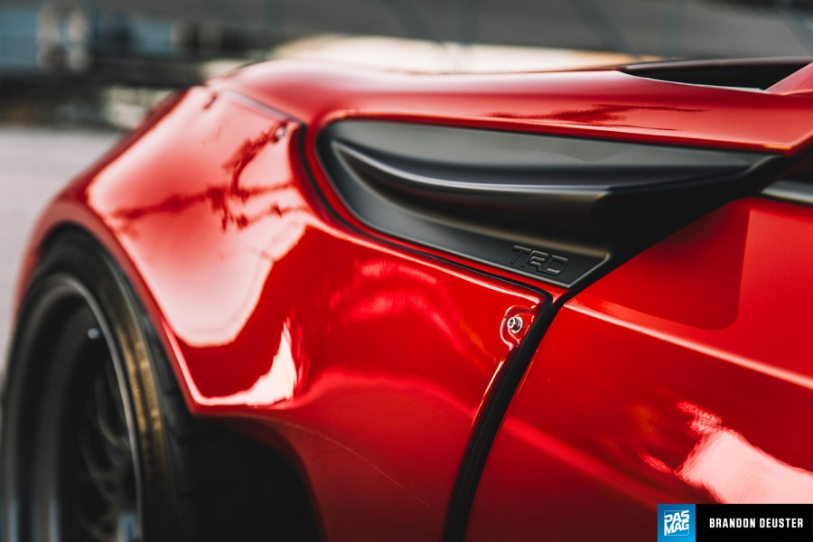 Scion FR-S диски CCW D240 R18 9.5J ET-20 245/35 11.5J ET-14 295/35