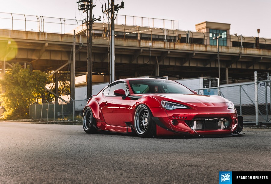 Scion FR-S диски CCW D240 R18 9.5J ET-20 245/35 11.5J ET-14 295/35
