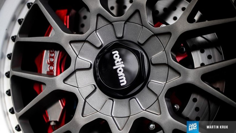Chevrolet Corvette C8 диски Rotiform RSE R20 10J 275/35 13J 315/35