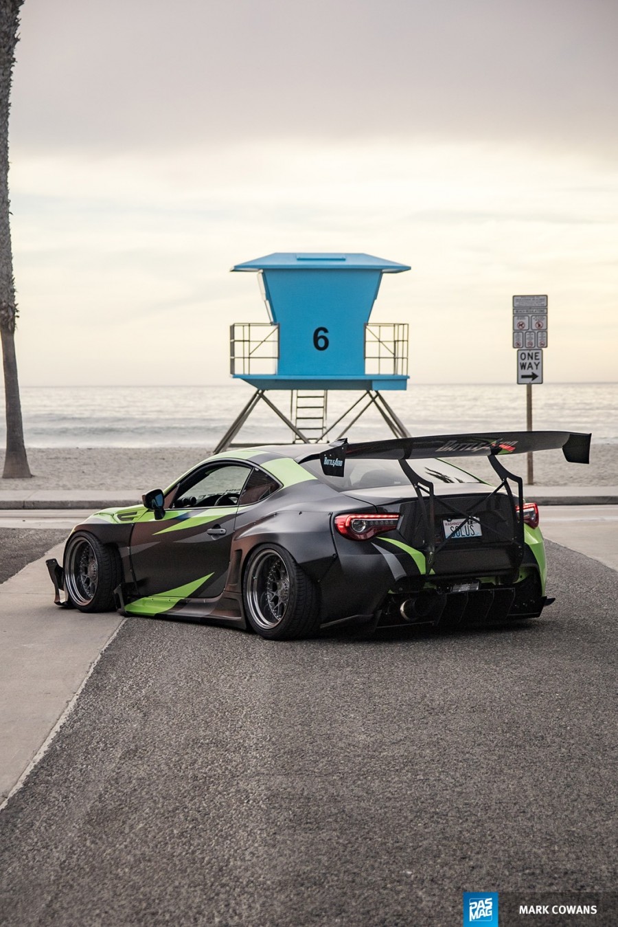 Scion FR-S диски Rotiform LVS R18 10.5J ET-17 255/35 12.5J ET-27 285/35
