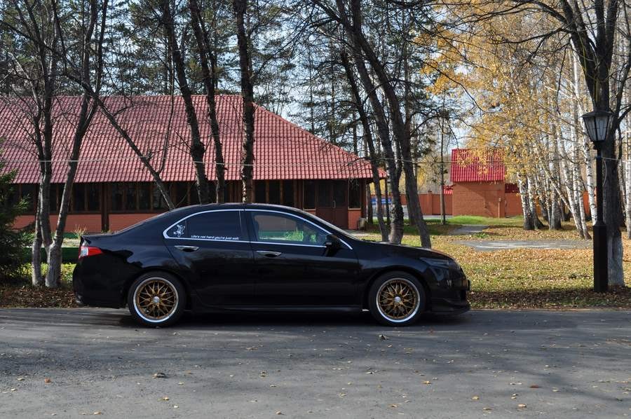 Honda Accord 8 поколение диски Hartge RR R18 8.5J ET35 235/40