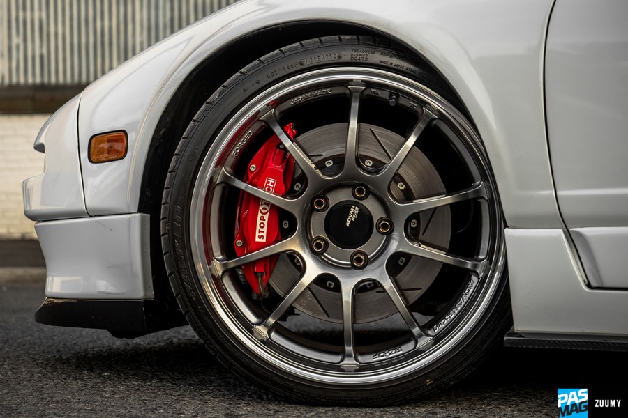 Acura NSX 1 generation. NA1, NA2 диски Advan Yokohama RZ-DF R18 8J ET37 215/35 R19 10J ET35 275/30