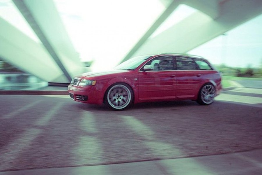 Audi A4 B7 диски VMR V710 R19 9.5J ET33 245/35