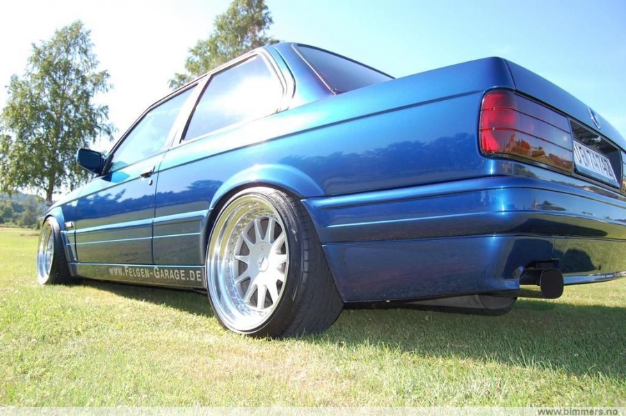 BMW 3 series E30 диски Hartge 3 piece R17 9J ET22 215/40 10J ET21 245/35