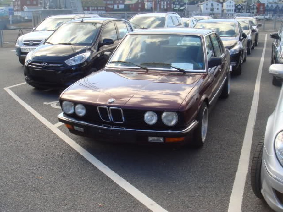 BMW 5 series E28 диски Remotec A R16 9J ET9 215/40 Zic 
