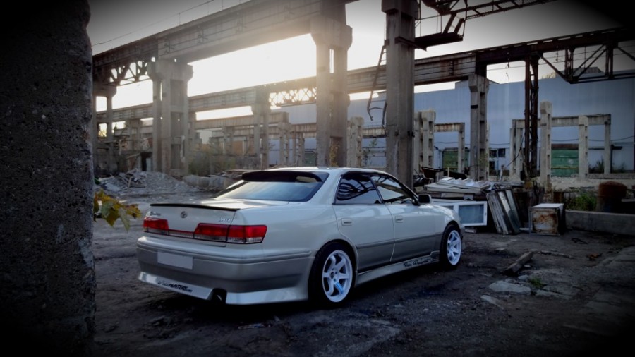 Toyota Mark II 100 диски Rays Volk Racing TE37