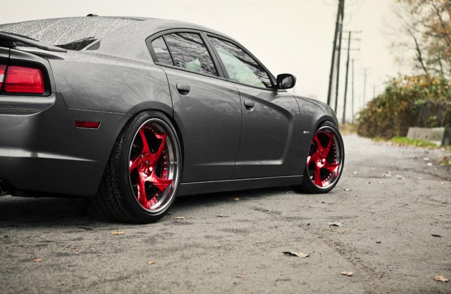 Dodge Charger диски Niche Scope R22 10J ET14 265/35 11J ET15 305/30