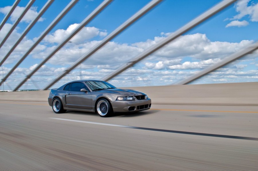 Ford Mustang диски CCW Classic R18 9.5J ET57 265/35 11J ET19 345/30