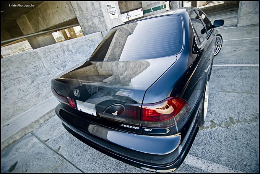 Honda Accord 6 поколение диски Lowenhart LS R18 8J ET35 215/40 9J 225/40