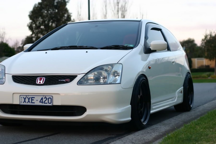 Honda Civic EU/ES/EP/EM диски Desmond Regamaster Marquis Promada R17 9J ET18 215/45