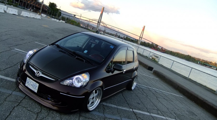 Honda Fit 1 поколение диски Super Star R16 8J ET11 195/40 9.5J ET5 215/35