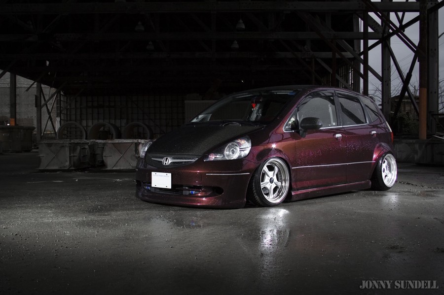 Honda Fit 1 поколение диски Super Star R16 8J ET11 195/40 9.5J ET5 215/35