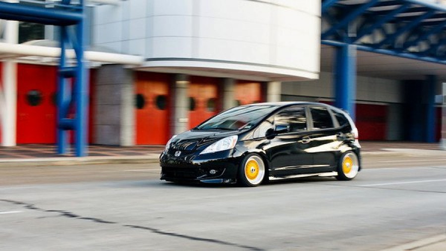 Honda Fit 2 поколение диски BBS RS R16 8.5J ET20 205/40 9J ET14