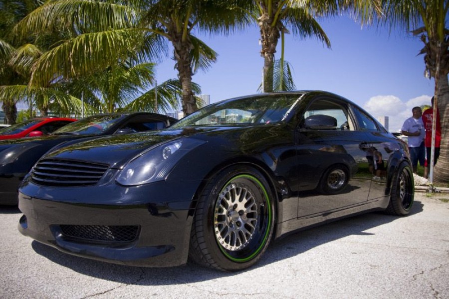 Infiniti G35 Coupe V35 диски CCW Classic R18 9.5J ET15 235/35 11J ET17 265/30