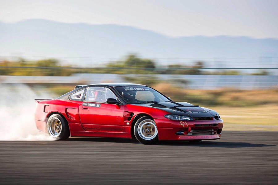 Nissan Silvia S15 диски Work Equip 40 R15 9.5J ET-22 ET-18 225/45