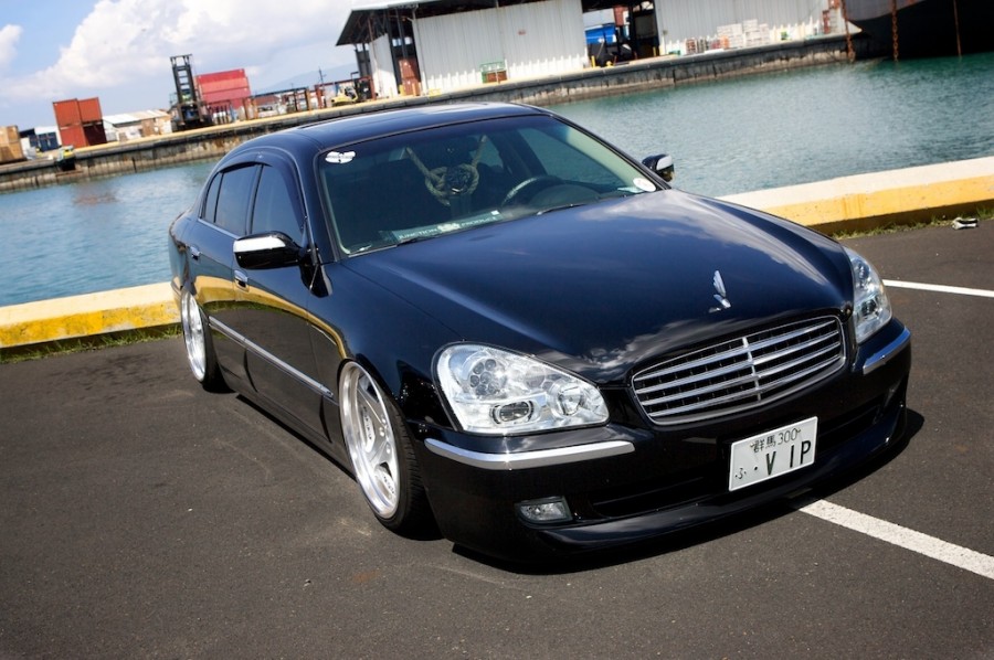 Infiniti Q45 диски Super Star Leon Hardiritt Orden R20 9.5J ET1 235/35 11J ET6 255/35
