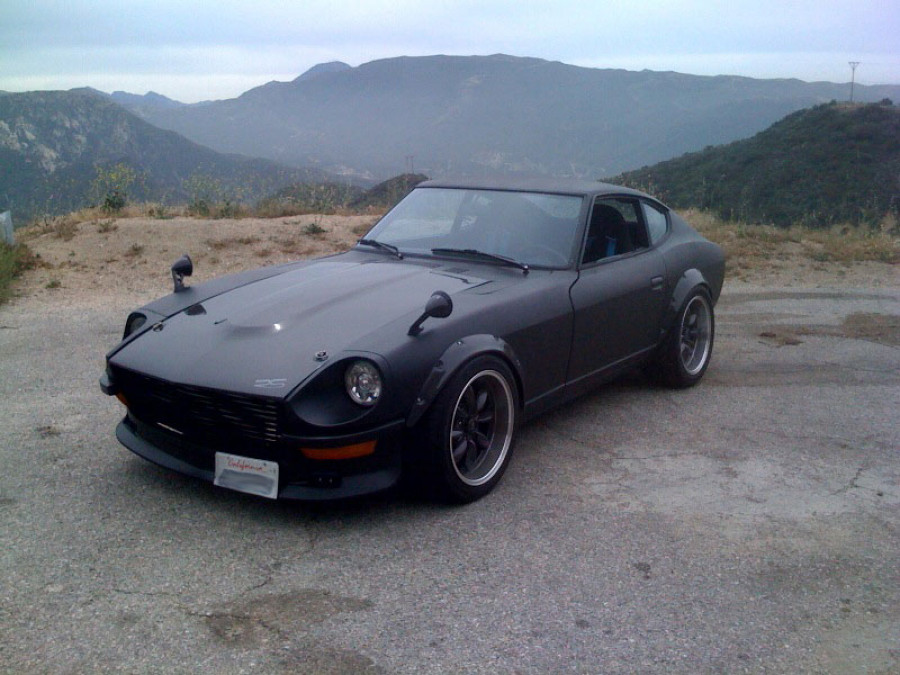 Datsun 240Z диски Rota RB-R R17 8.5J ET6 235/35 255/35