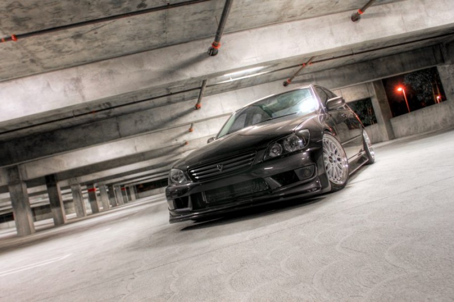 Lexus IS XE10 диски BBS LM R18 8J ET35 215/40 9J 225/40