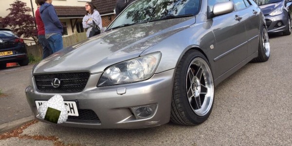 Lexus IS