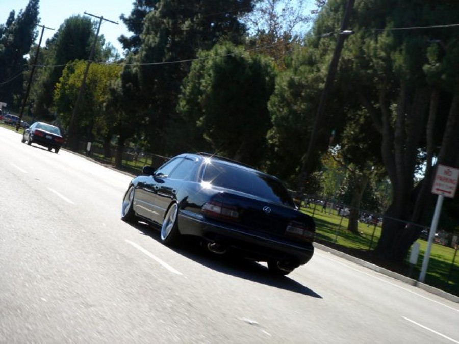 Lexus LS LS 400, XF20 диски Weds Sport Kranze Cerberus II R19 9J ET12 235/35 10J ET9 245/35