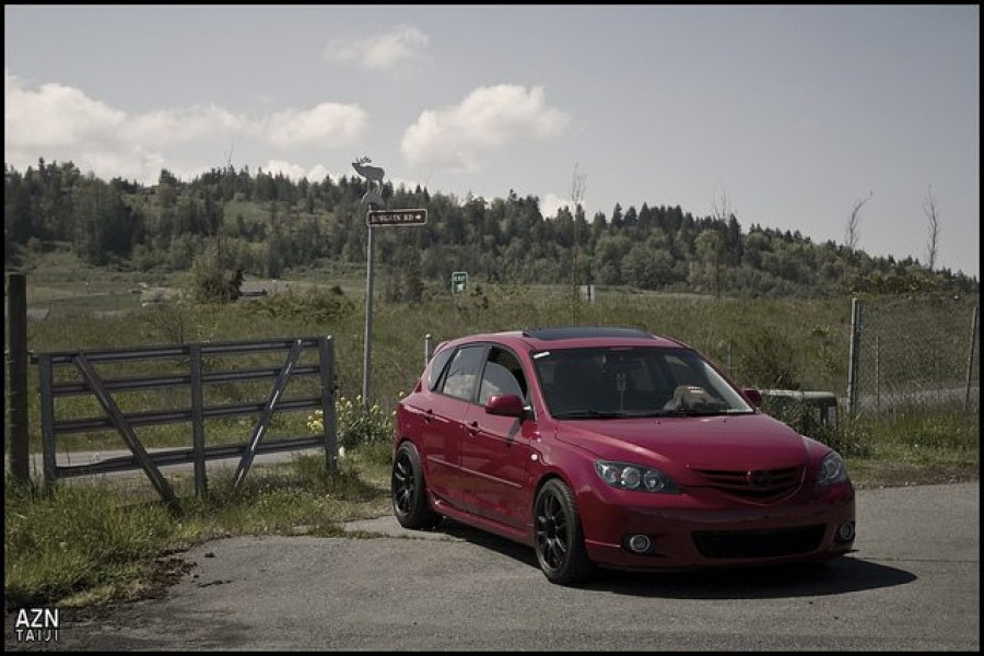 Mazda 3 1 поколение диски Work Emotion CR KAI R17 8J ET32 215/45 9J ET28 235/45