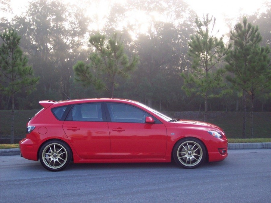 Mazda 3 диски Rota Torque R18 8J ET35 225/40 Strick's Mazdaspeed3 