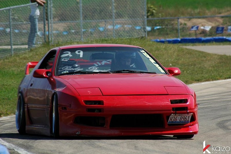 Mazda RX-7 FC диски Work VS-MD R17 8J ET5 215/40 9J ET-3 205/40