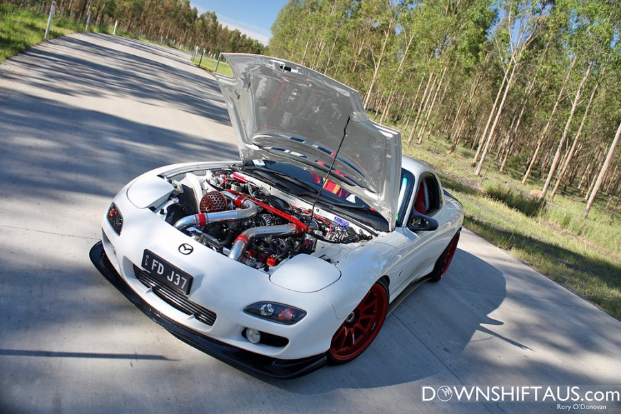 Mazda RX-7 FD диски Rays Volk Racing CE28N R18 9.5J ET22 225/40 R19 10.5J ET12 245/35