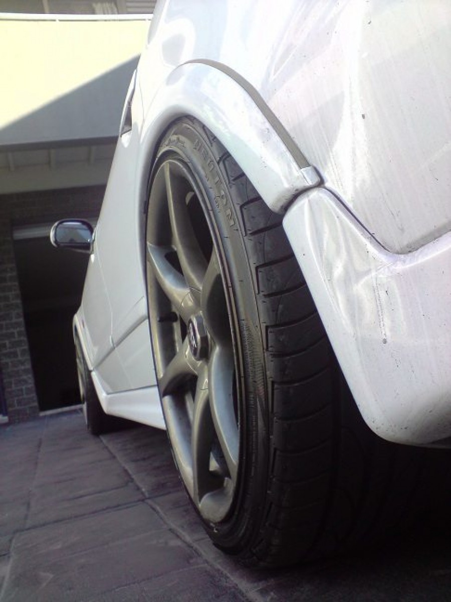 Mitsubishi Galant EA1, EA2, EA3, EA7, EC1, EC5, EC7 диски OEM Nissan Skyline R34 GTR R18 9J ET30 225/40 235/40