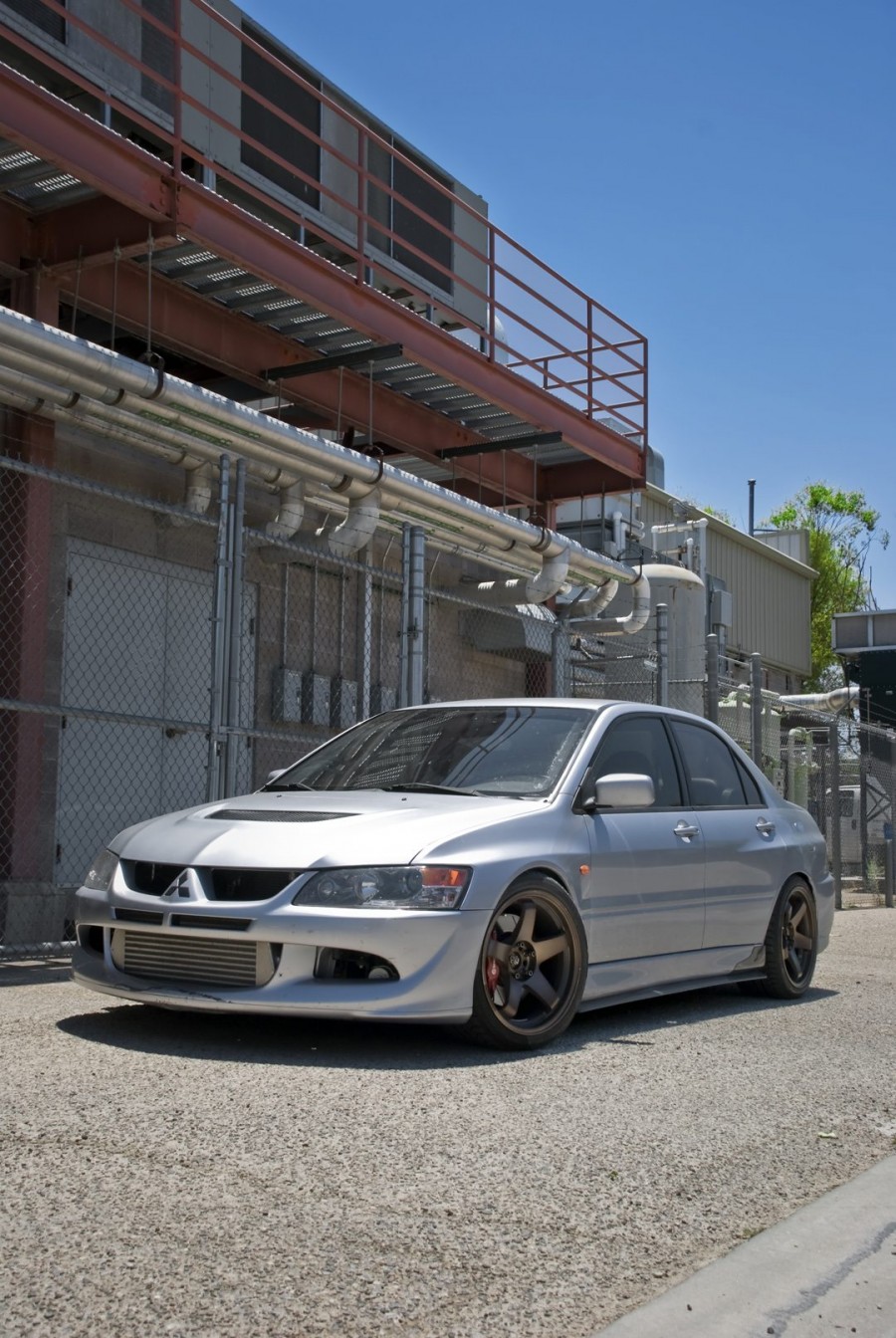 Mitsubishi Lancer Evolution диски Rota P45R R18 9.5J ET22 255/35 ET30