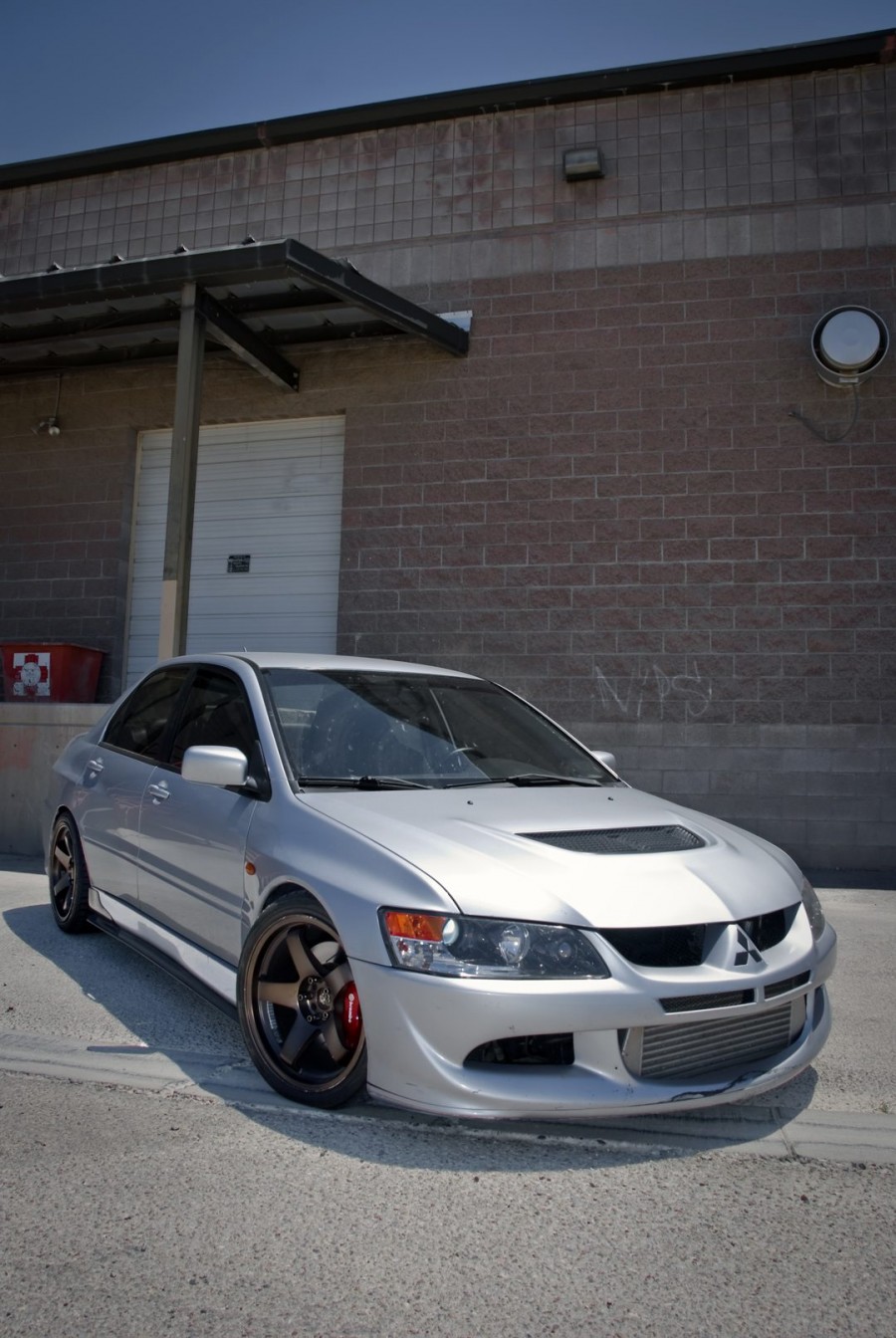Mitsubishi Lancer Evolution диски Rota P45R R18 9.5J ET22 255/35 ET30