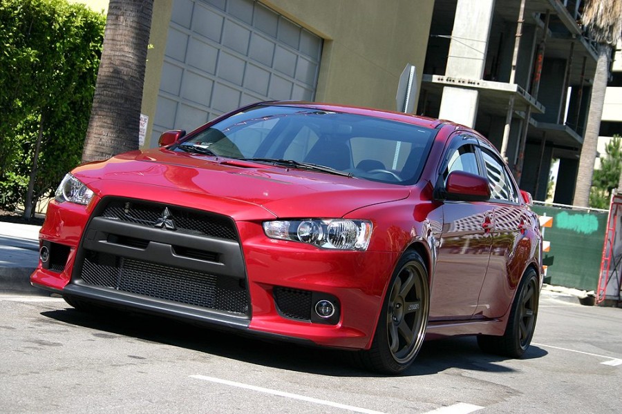 Mitsubishi Lancer Evolution X диски Rays Volk Racing TE37 R18 10.5J ET22 265/35