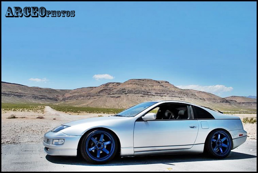 Nissan 300ZX диски Rays Volk Racing TE37 R18 10.5J ET15 255/35
