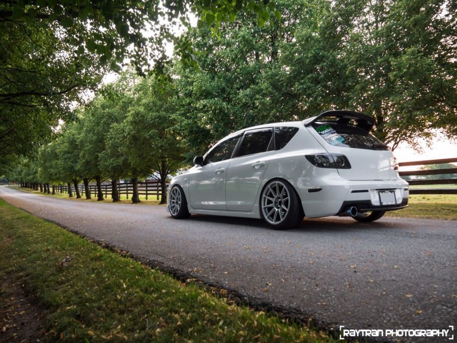 Mazda 3 1 поколение диски XXR 527 R18 8.5J ET20 215/40