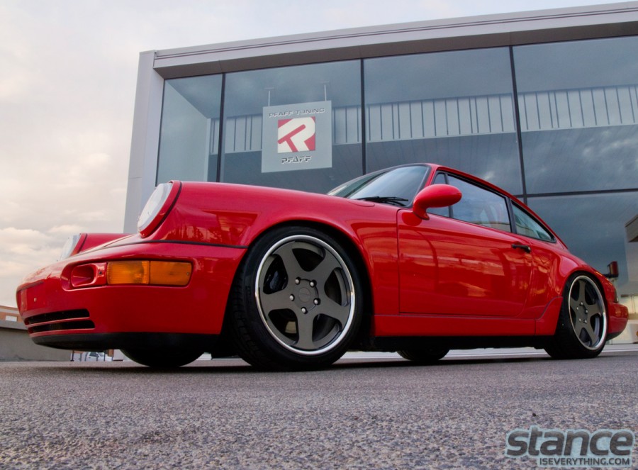 Porsche 911 964 Series диски Rotiform NUE R18