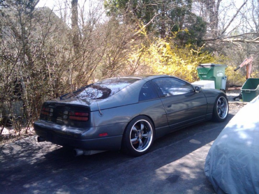 Nissan 300ZX диски American muscle Bullit R18 10J ET22 275/35
