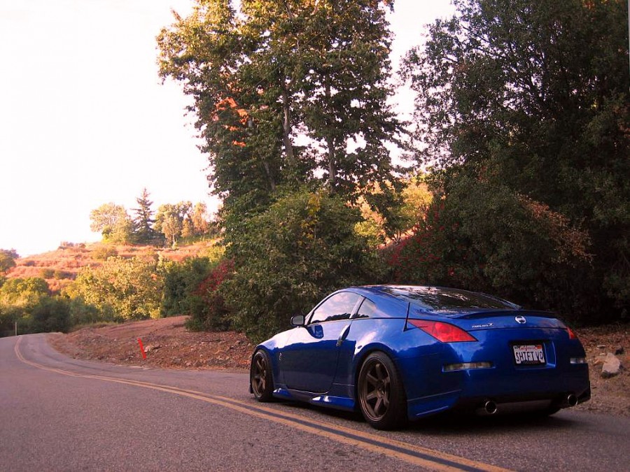 Nissan 350Z диски Rays Volk Racing TE37 R18 9.5J ET12 245/35 R19 10.5J ET15 275/35