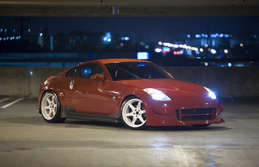 Nissan 350Z диски Rays Volk Racing TE37 R19 9.5J ET12 245/35 10.5J ET22 275/35